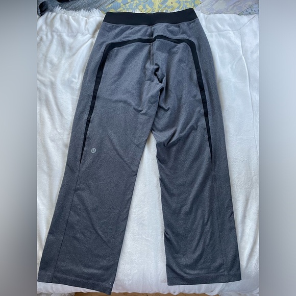 Old School lululemon gray wide leg pants, size medium - Picture 2 of 4